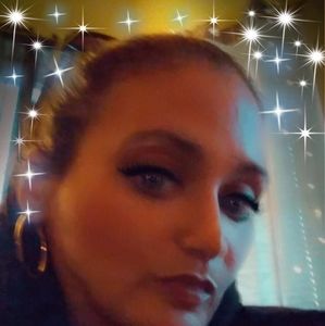 Meet your Posher, Danna